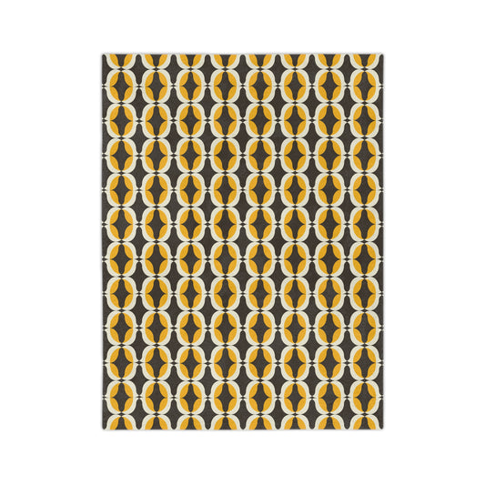 Cozy Geometric Velveteen Microfiber Blanket for Home, Chic Throw Blanket, Soft Fleece Blanket, Modern Decor