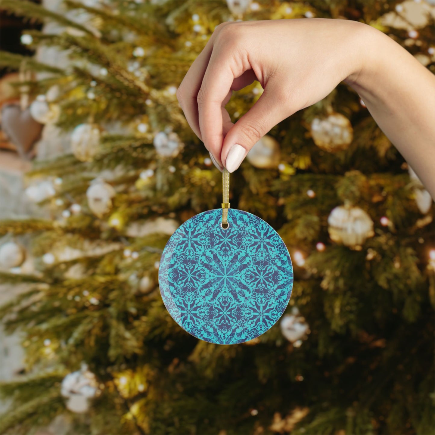 Glass Ornaments - Elegant Blue Snowflake Decor