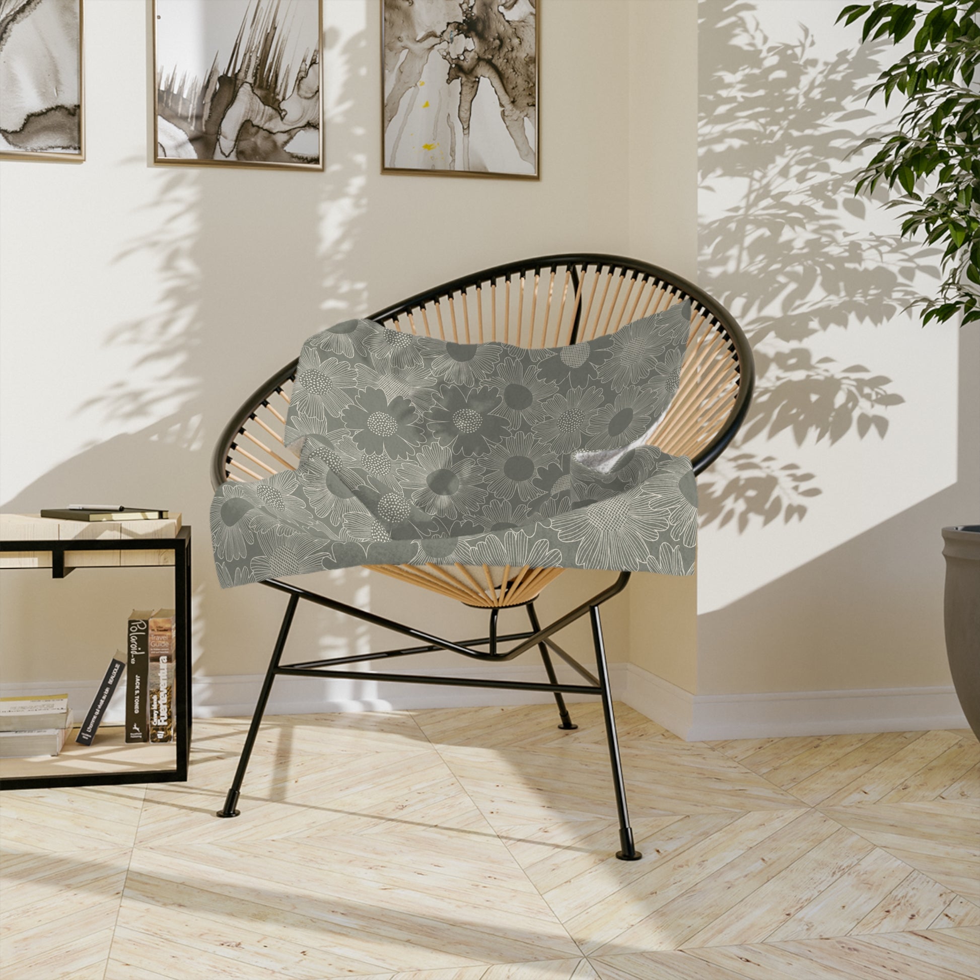 Sunflower Velveteen Microfiber Blanket - Cozy Floral Throw for Relaxation, Gift for Home Decor, Warm Fleece Blanket, Housewarming Gift, - aMOOsing Designs